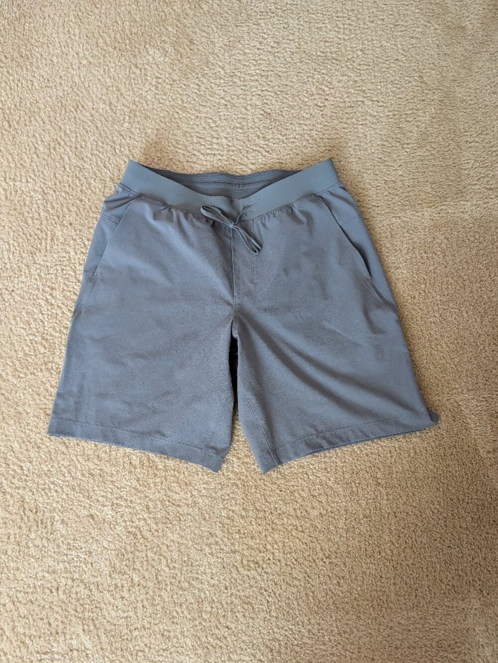 Lululemon- Mens' Zeroed In Linerless Short  Solar Grey / Size M